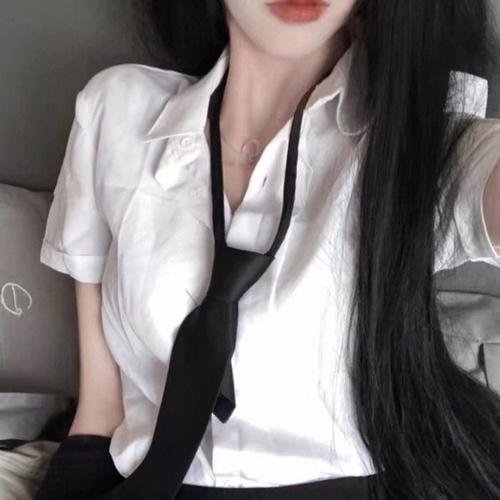弟弟大婚当天女国士被虐后杀疯了